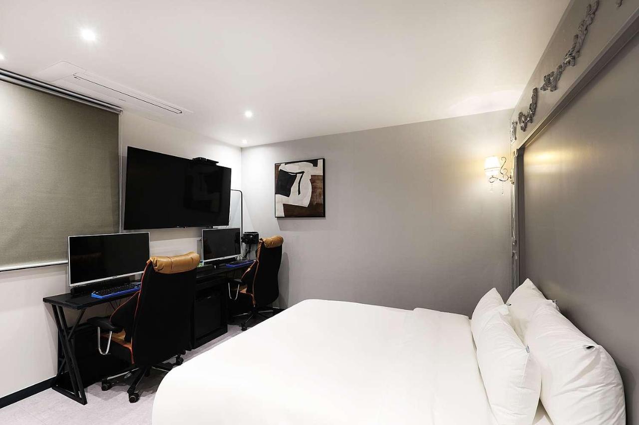 Mariposa Hotel Songtan Pyeongtaek Buitenkant foto