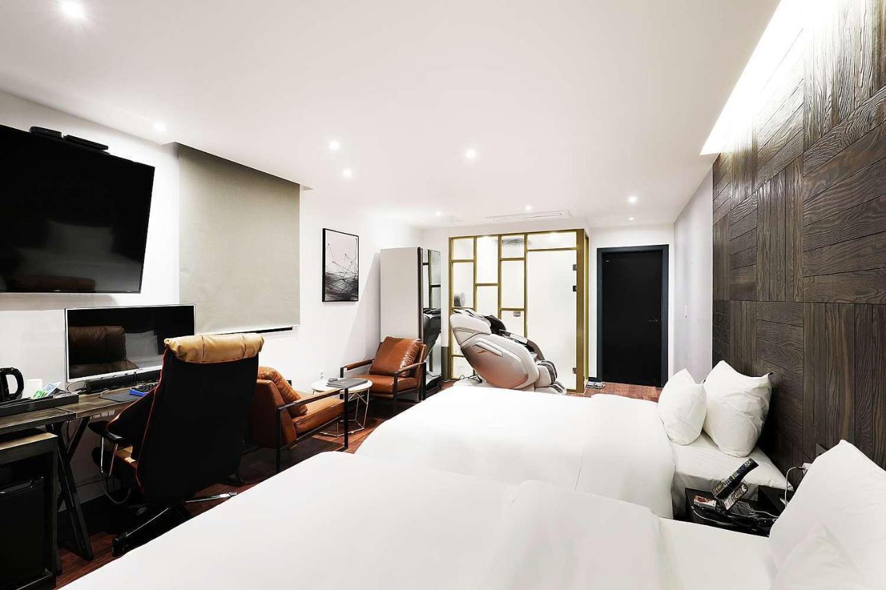Mariposa Hotel Songtan Pyeongtaek Buitenkant foto
