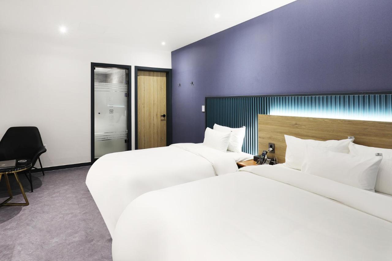 Mariposa Hotel Songtan Pyeongtaek Buitenkant foto